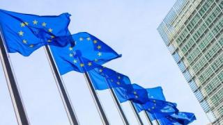 ЕС със сериозен удар по Скопие и Тирана
