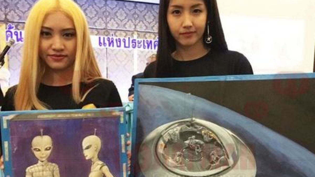 Извънземни предсказали кога започва Третата световна война