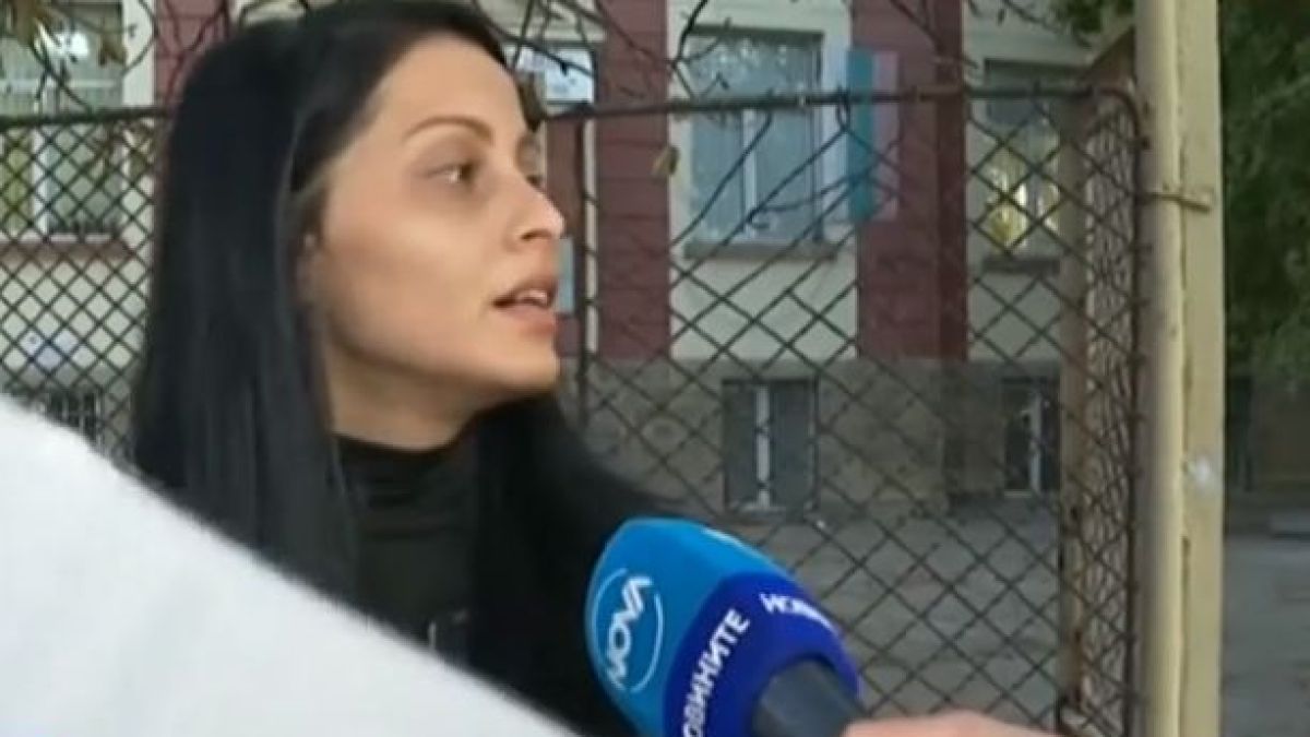 Екшън в София: Баща преби съученичка на дъщеря си ВИДЕО