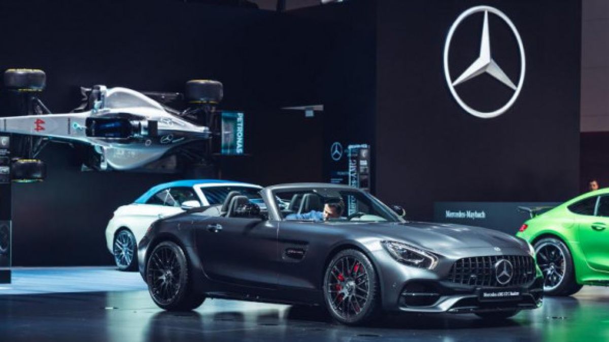 Как е изглеждало момичето, на което са кръстени колите Mercedes СНИМКИ