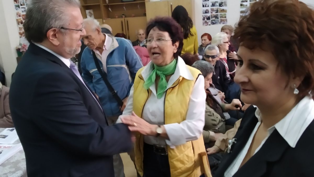 Община Пловдив трябва специално да се погрижи за клубовете на хората с увреждания, заявява Николай Радев с № 56