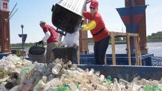 Coca-Cola е най-големият световен замърсител с пластмаса