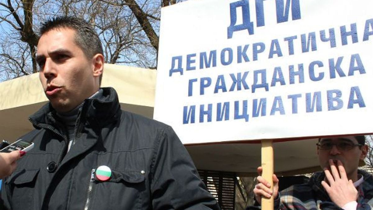  Елин Пелин: Ангел Славчев си играе със страховете на хората