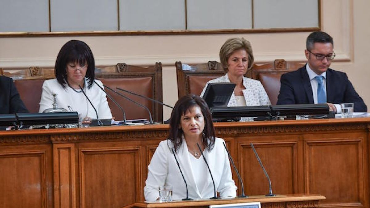 Даниела Дариткова: Внушенията не са полезни преди балотажите