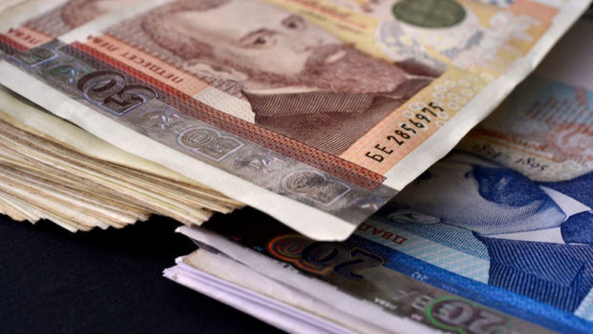 Минималната заплата у нас - с 36% по-ниска от на румънците