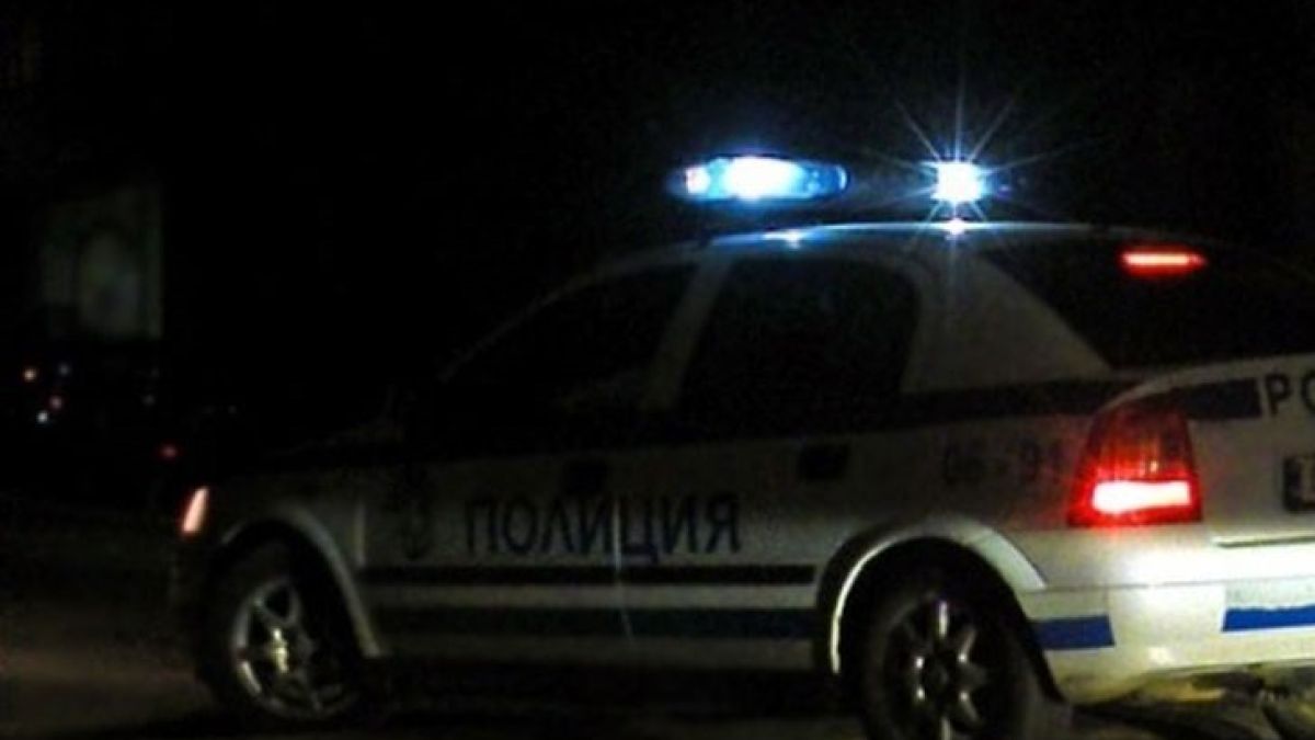 Кръв в изборната нощ: Пребиха общински съветник в Стрелча
