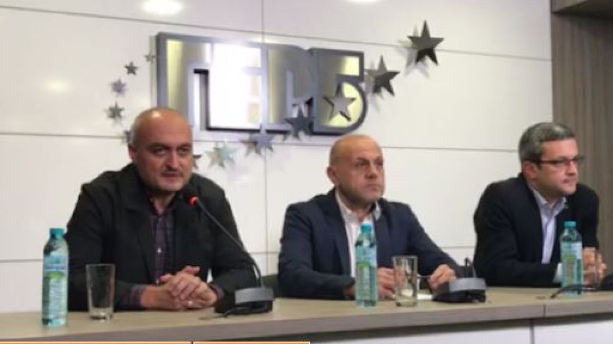 ГЕРБ с мощна атака срещу БСП на извънреден брифинг