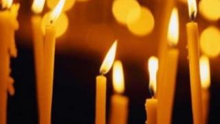 Днес е Архангелова Задушница! Ето какво трябва да се прави задължително 