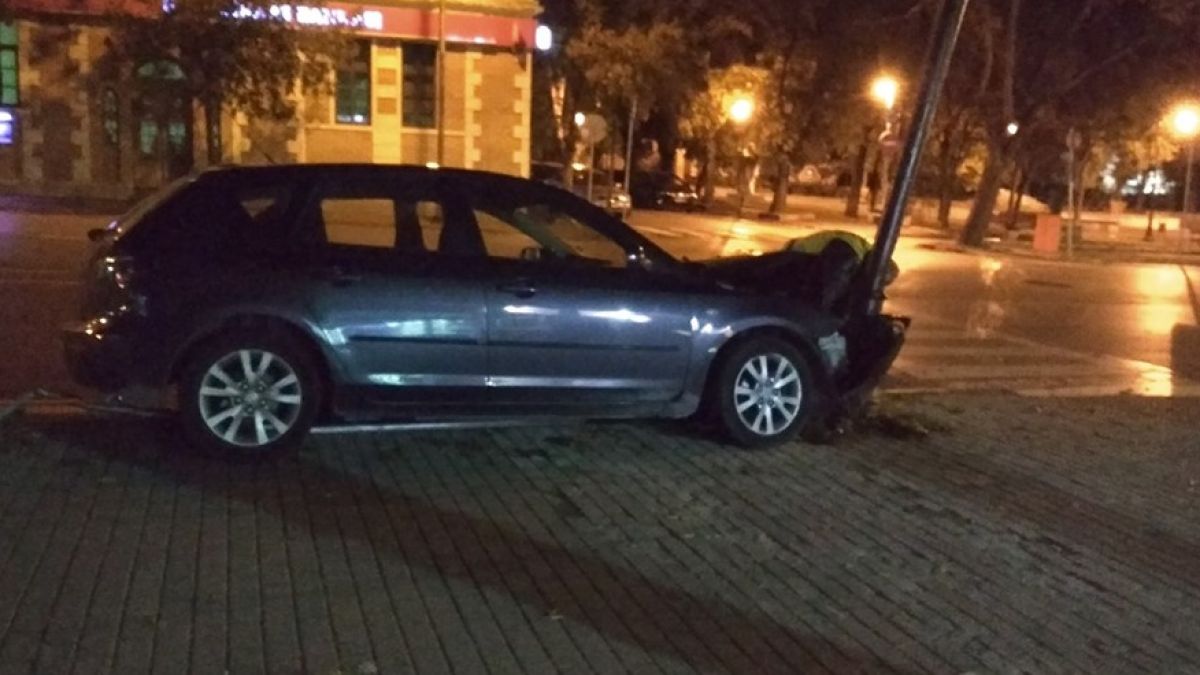 Страшен екшън в ранни зори пред община Варна СНИМКА
