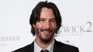 Киану Рийвс се появи с дамата, която е пленила сърцето му СНИМКИ