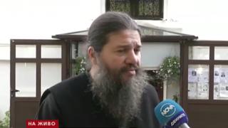 Отец Янакиев не ваксинира децата си, за да не се разболеят от страшни болести, но...