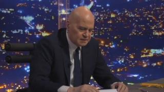 Професор попиля партията на Слави и новата му телевизия 