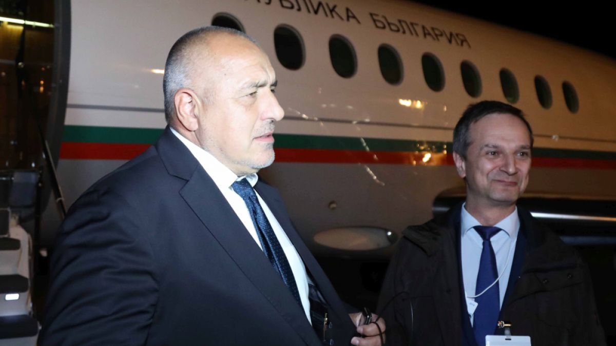 Борисов кацна в Женева и...