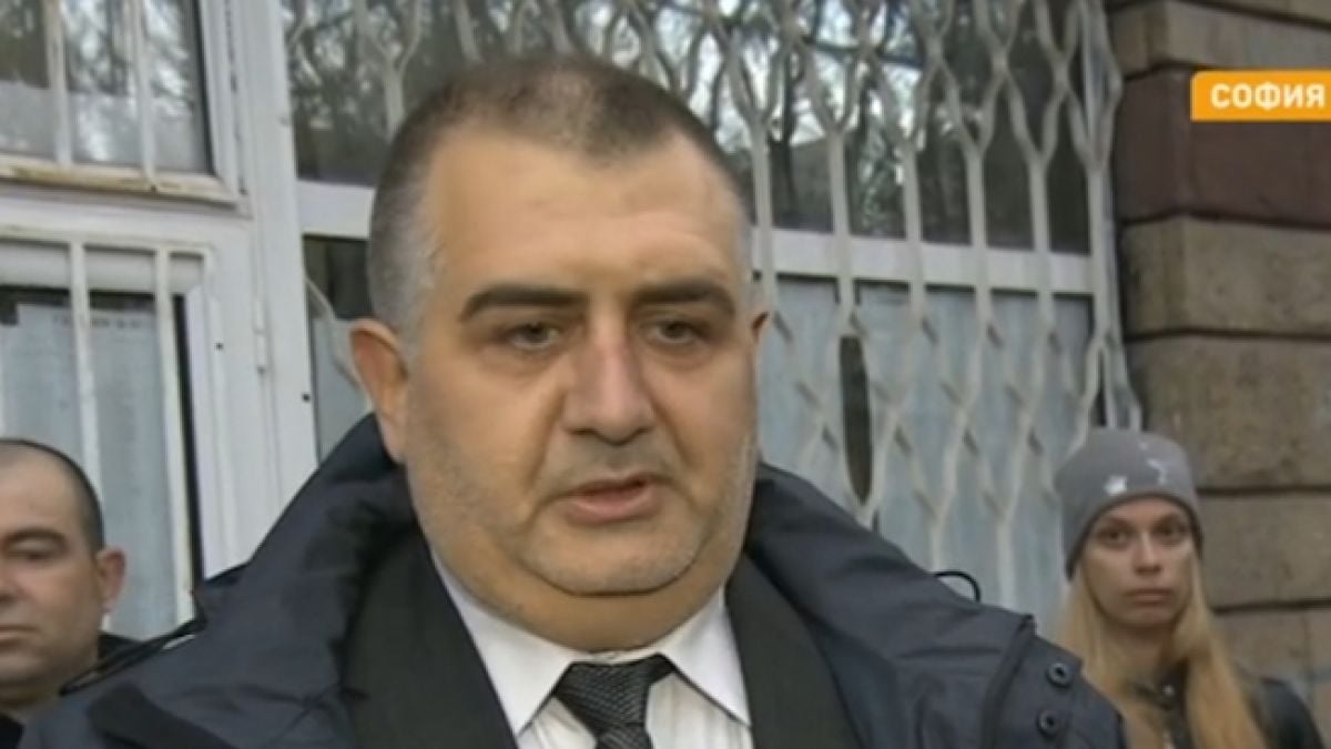 Протест в подкрепа на бащата, който се бори за отнетите си деца в Норвегия