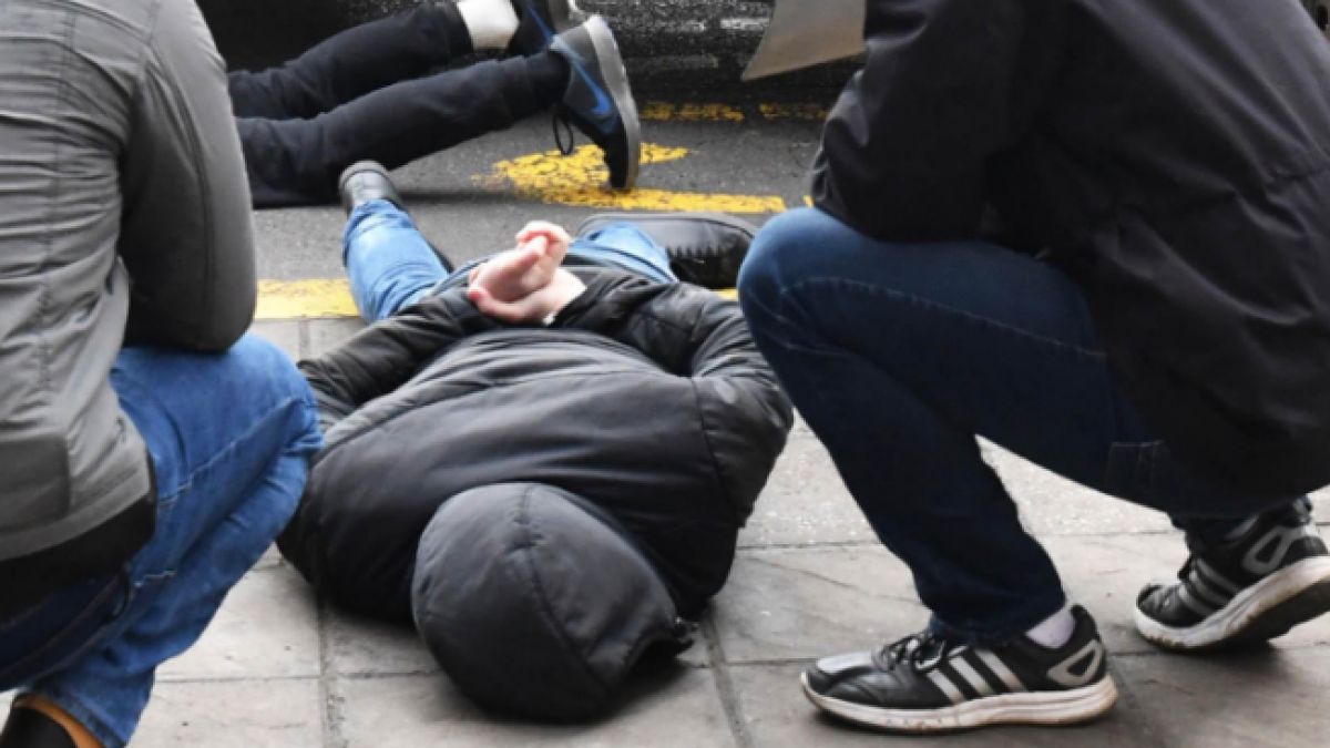 Мощна спецакция в Пловдив, има много задържани