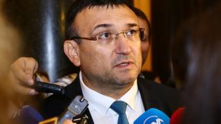 Вътрешният министър с извънредни новини след зверските убийства в Кюстендил 