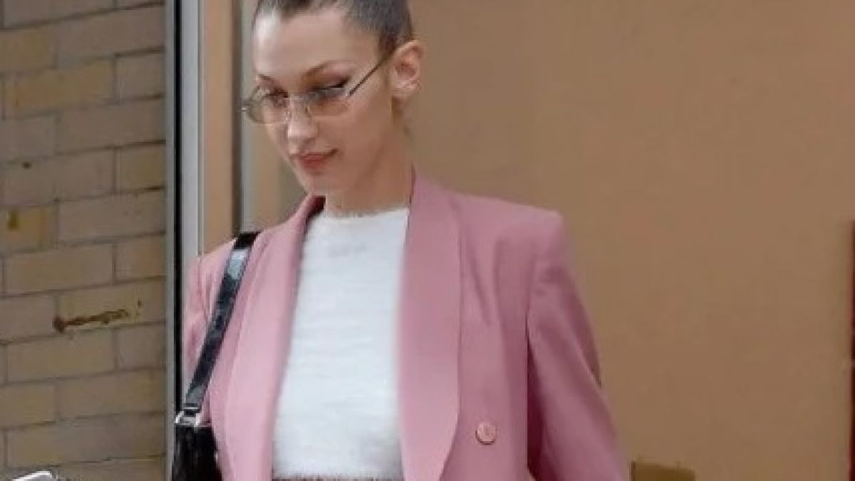 Vogue: 7 есенни тенденции, които задължително трябва да последвате СНИМКИ
