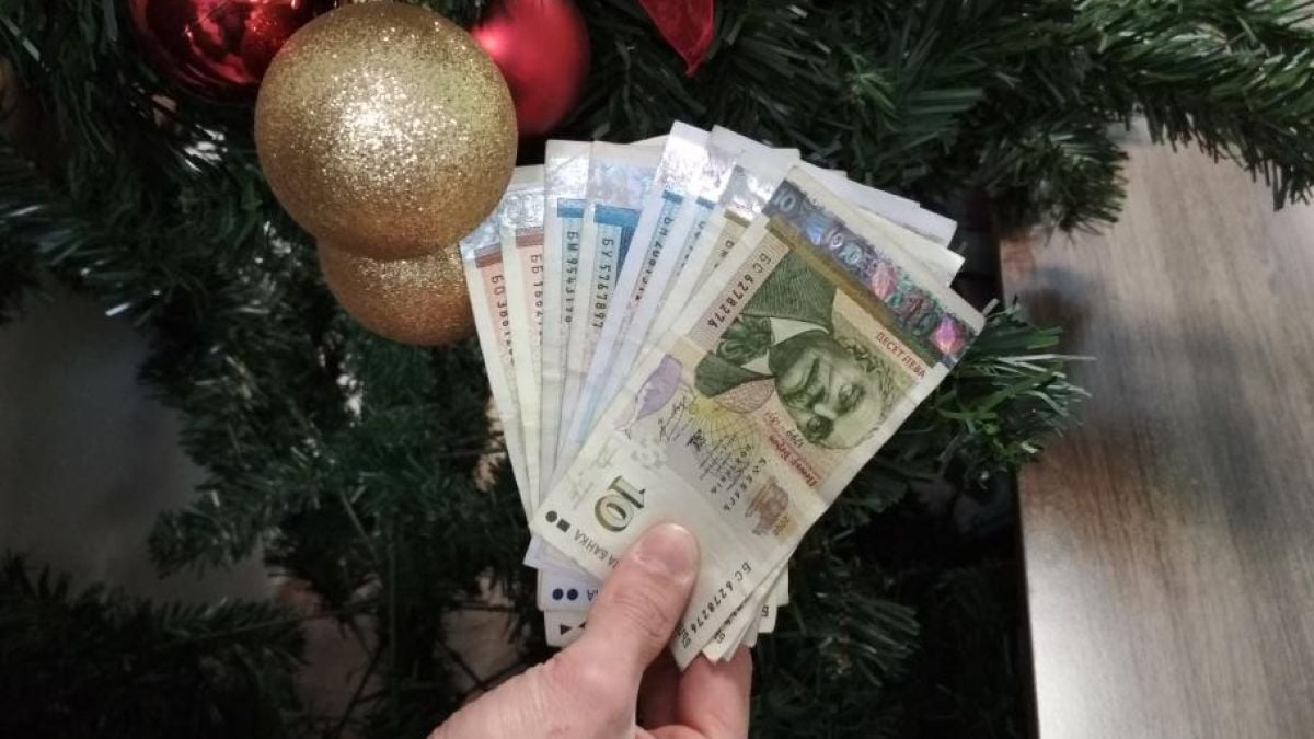 Чудесна финансова новина по Коледа за служителите на всяка втора компания у нас 