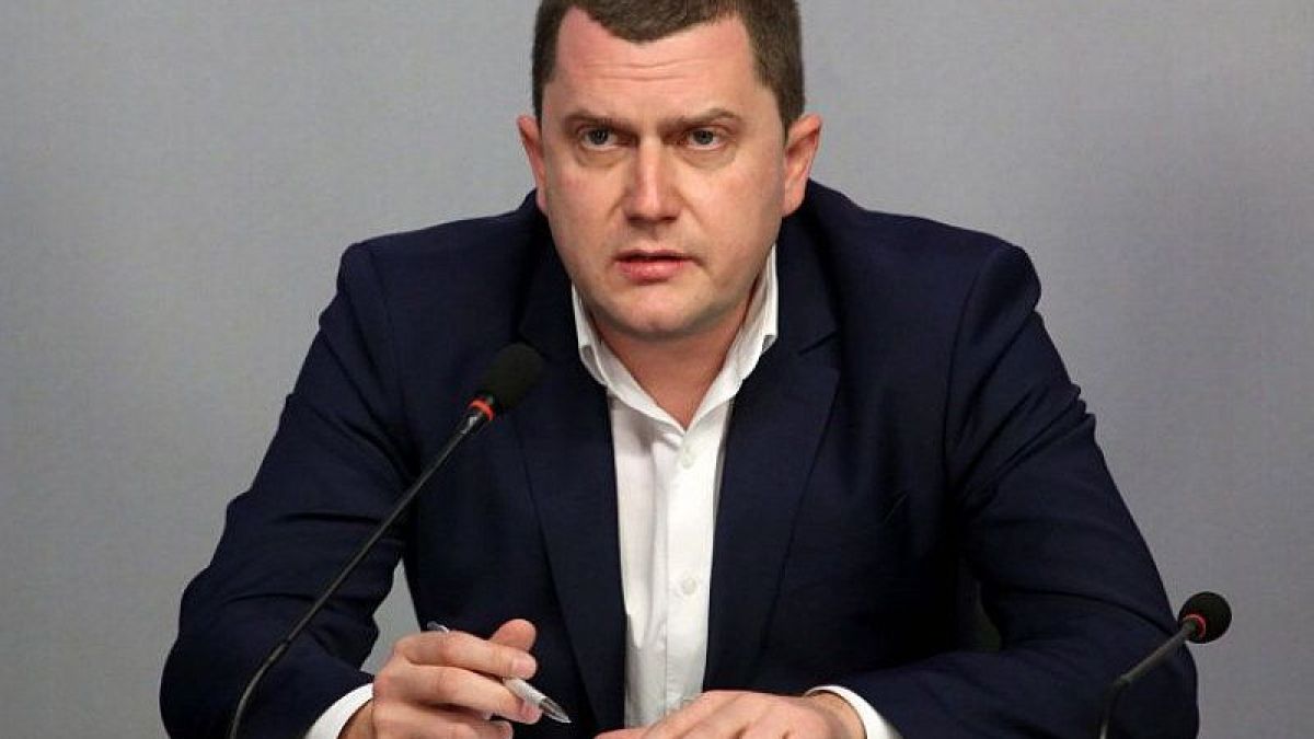 Кметът Станислав Владимиров попари перничани 
