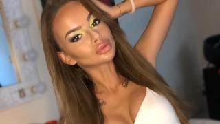 Сузанита пак яхна ултра мощна кола и...