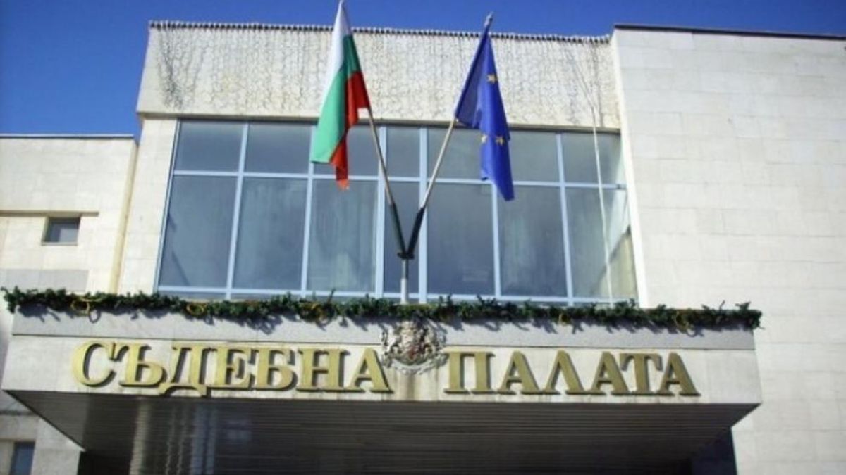Мъж се направи на тарикат и скри 32 бона, но го закъса жестоко 