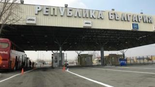 Митничари на ГКПП "Капитан Андреево" спряха турчин за проверка и не повярваха на очите си СНИМКА