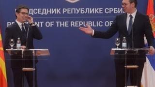 "Вечер" гневно: Президентът Пендаровски знае български, но се прави, че не разбира сръбски! ВИДЕО