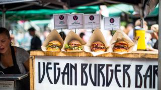 Учени със сензационно откритие как веганите да ядат месо 