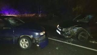 Пиян шофьор направи голяма беля по мръкнало СНИМКИ 