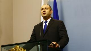 Радев заговори за историческа възможност преди срещата с Тръмп и кралица Елизабет II