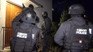 МВР разпространи екшън ВИДЕО от акцията срещу страшните бандити 