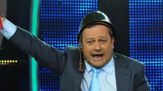 Рачков се вози на раздрънкан "Опел", а младата му любовница...