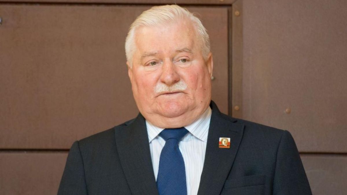 Президентът Лех Валенса: Сбогом, Полша