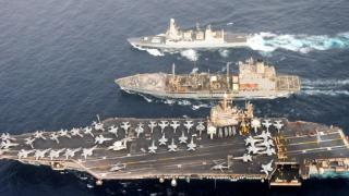 Група от американски самолетоносачи навлезе в Персийския залив