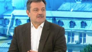 Пулмологът д-р Симидчиев обясни кои маски помагат срещу мръсния въздух