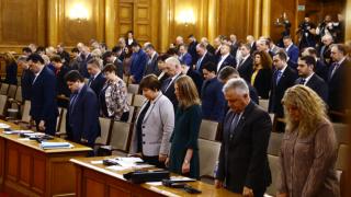 Караянчева: Многобройните превъплъщения на Стоянка Мутафова я превърнаха в икона на българската сцена