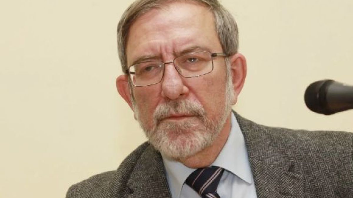 Филип Димитров зае важен пост във Венецианската комисия 
