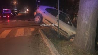 Шофьор сътвори невероятна каскада в Казанлък ВИДЕО 