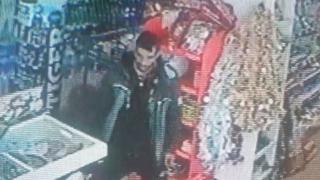 Пиян циганин нахлу в магазин в казанлъшко село, извади нож на продавачката и... ВИДЕО 