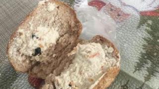 Майка направи СНИМКА на безплатната закуска на детето си и взриви мрежата 