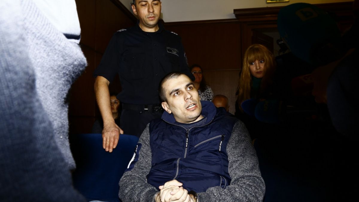 Адвокатът на Викторио, убил едногодишната си дъщеричка, разкри защо е поел защитата му