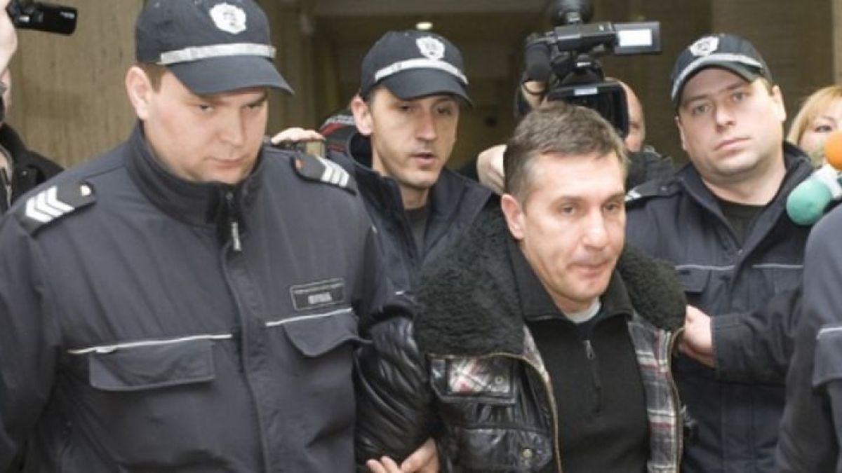 Само в БЛИЦ! Ексклузивни разкрития за "подвизите" на Клена и групата му на остров Бали! 