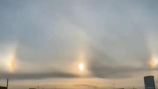 Три слънца в небето шокираха жителите на китайски град ВИДЕО