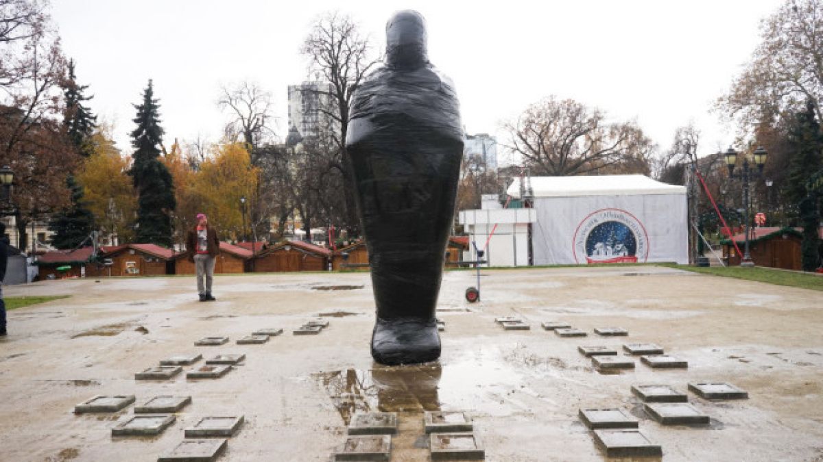Не е за вярване какво се появи на мястото на бившия мавзолей в София СНИМКА