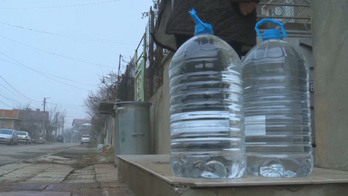 В Перник става още по-страшно с водата 