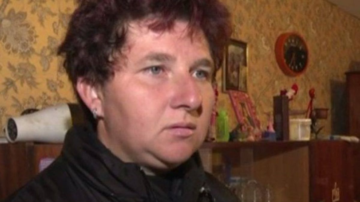 Майката на починалото момченце в Кардам избягала с част от даренията