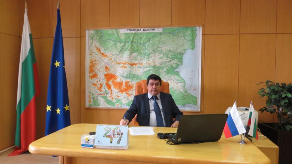 Внезапна смърт покоси български дипломат в Москва