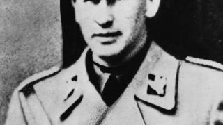 Отвориха гроба на "Човекът с желязното сърце" - топ нациста Райнхард Хайдрих СНИМКИ