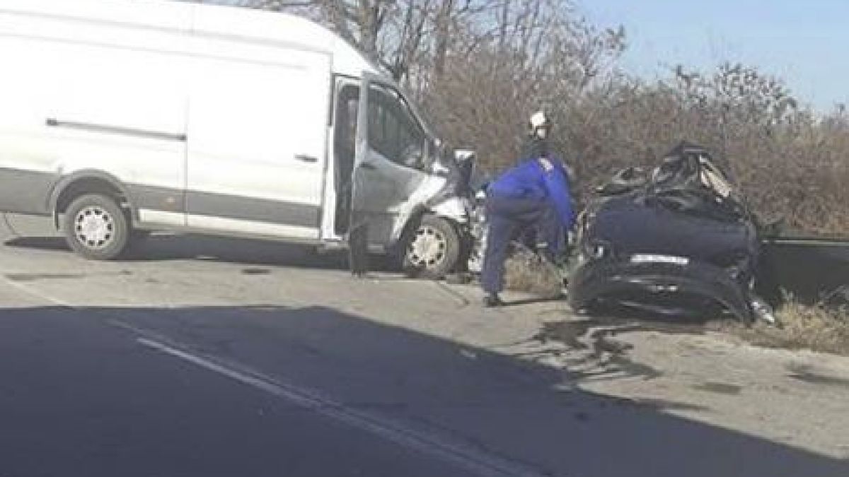 Първа СНИМКА от адското меле с два трупа в Пазарджишко 