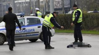 Млада шофьорка помете дете във Варна и избяга 